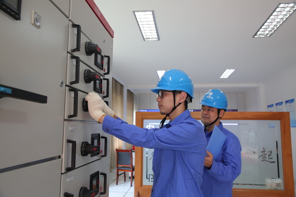 國網(wǎng)寧?？h供電公司：新型智能配電柜上線 助推用電側(cè)數(shù)字化轉(zhuǎn)型