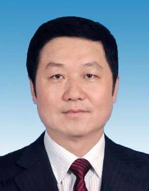 李清堂同志任中核集團董事、黨組副書記