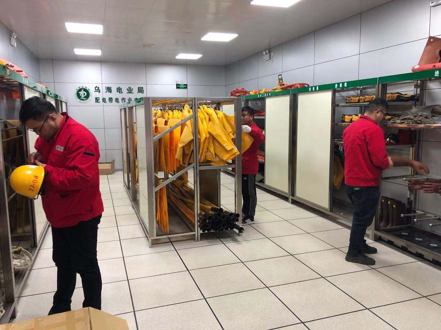 烏海電業(yè)局配電帶電作業(yè)中心：寒冬大檢查，新年保安全