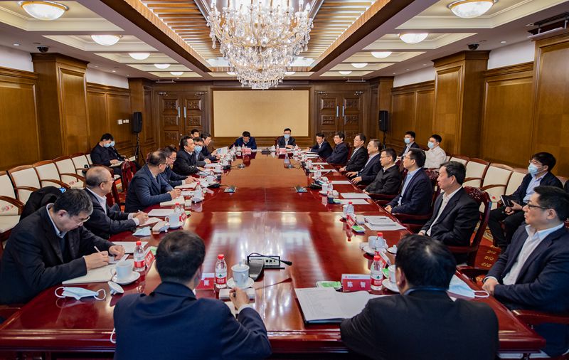 鄒磊、寇偉會見哈電集團(tuán)董事長曹志安、總經(jīng)理吳偉章