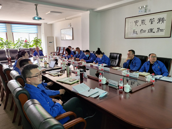 烏海市千里山供電分公司開展班組定級，提升班組管理