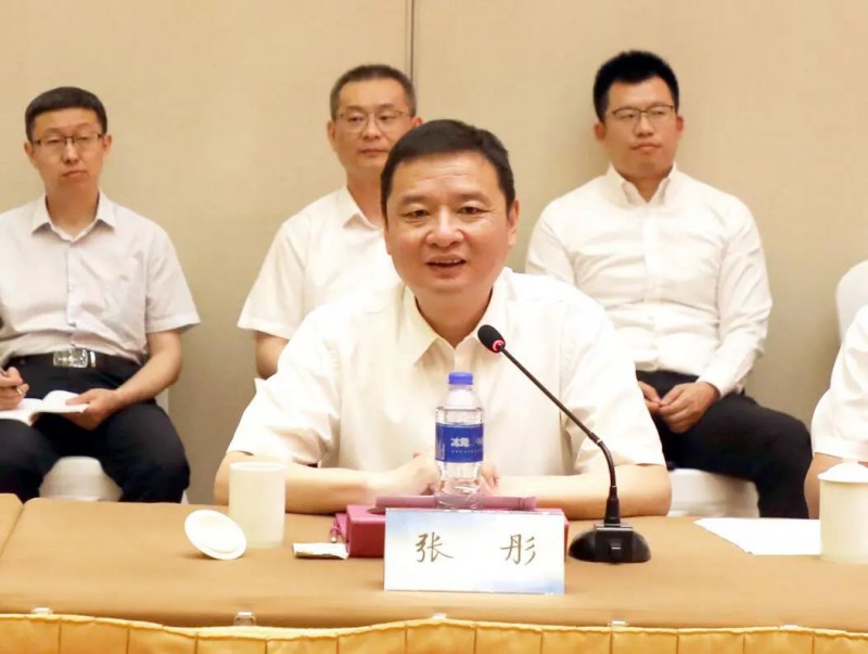 協(xié)鑫、徐工聯(lián)手！布局新能源