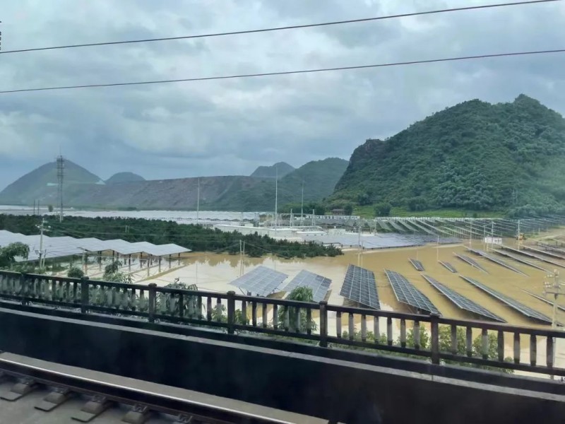 地面電站秒變漂浮電站，又一光伏電站被水淹！