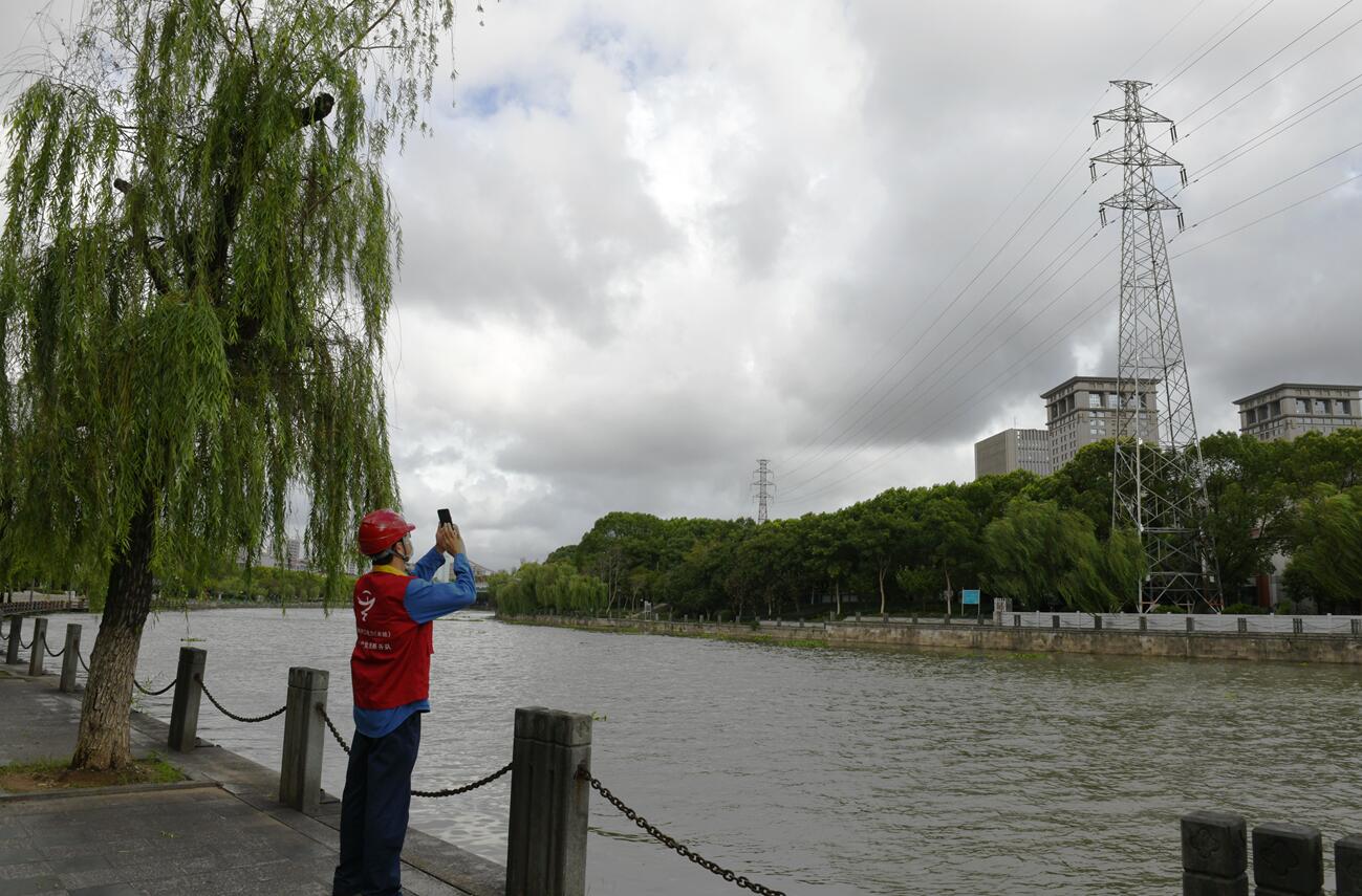 臺風來襲、疫情突起 余姚供電全力筑牢“雙防線”