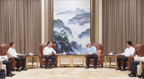 中國電建集團(tuán)公司黨委書記、董事長丁焰章拜會福建省委書記尹力、省長趙龍