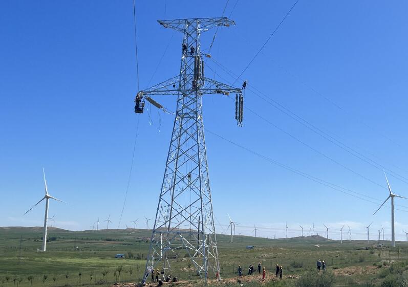 220千伏海春線、中海油化德風(fēng)電場(chǎng)35千伏集電線路順利改造完成