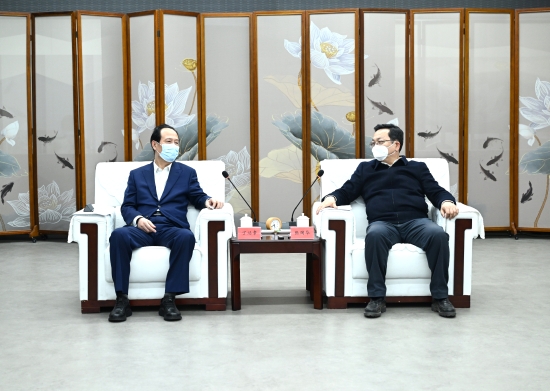 丁焰章與雄安新區(qū)黨工委書記、管委會主任張國華會談