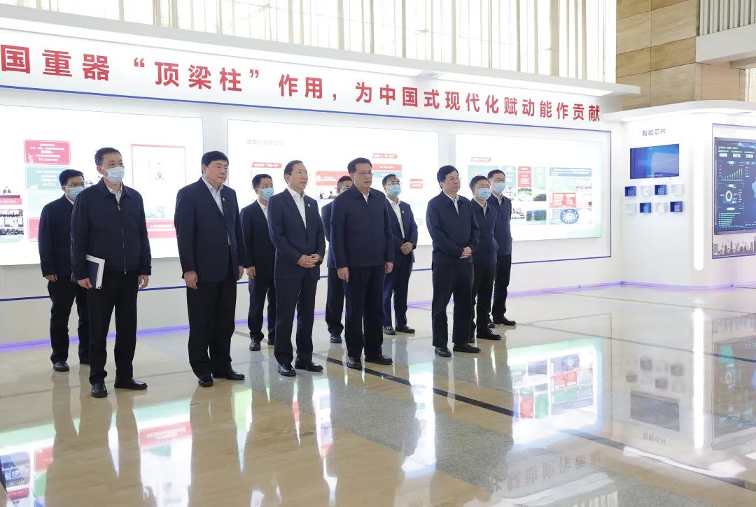 重慶市委書記袁家軍、市長胡衡華與國家電網(wǎng)董事長辛保安、總經(jīng)理張智剛會談