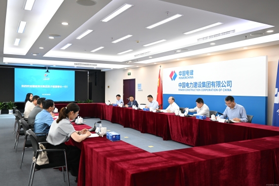 中國電建黨委常委、副總經(jīng)理徐鵬程與漳龍集團(tuán)黨委書記、董事長吳子毅會(huì)談