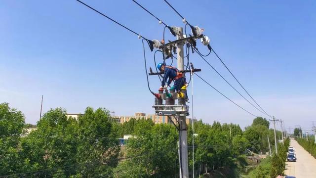 國網(wǎng)安陽供電公司一次綜合檢修力?！?年0跳”