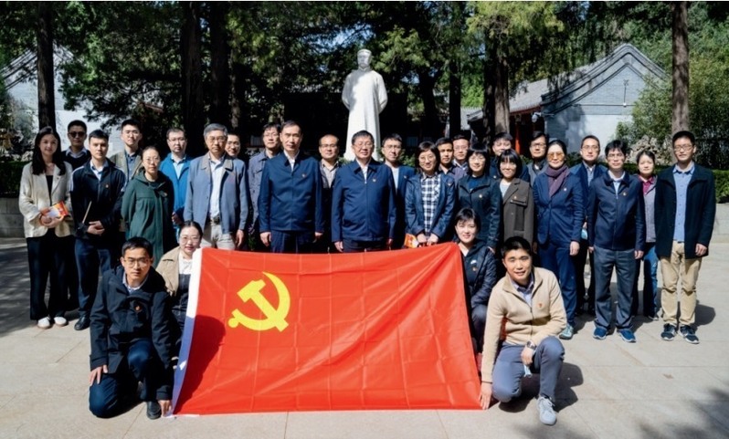 《旗幟》刊發(fā)國(guó)家能源局黨組書記、局長(zhǎng)章建華署名文章