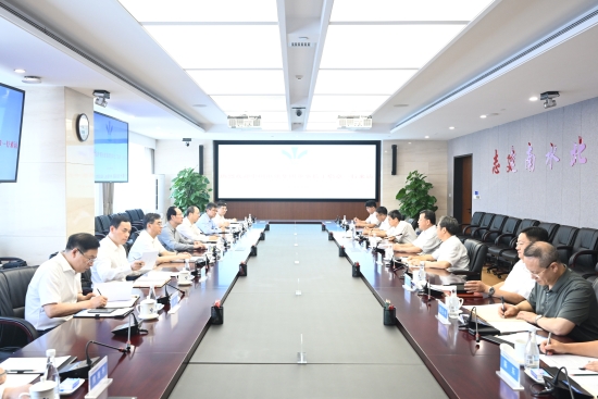 中國電建黨委書記、董事長丁焰章與中國南水北調(diào)集團(tuán)黨組書記、董事長蔣旭光會談