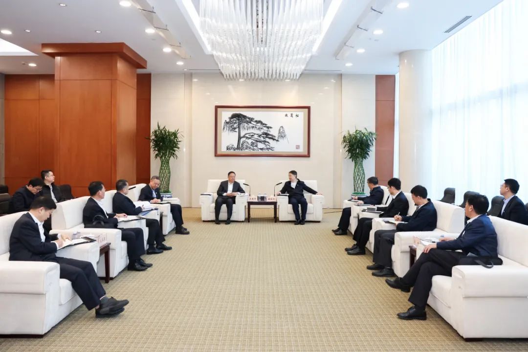華能集團(tuán)黨組書記、董事長溫樞剛會(huì)見中國鐵建黨委書記、董事長汪建平