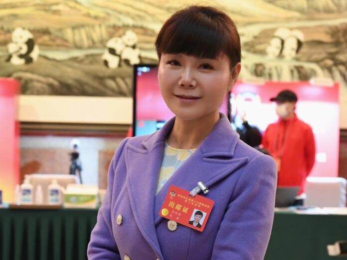 四川省政協(xié)委員李佳蔚：四川要優(yōu)化碳產(chǎn)品、參與碳交易，不斷完善碳設施