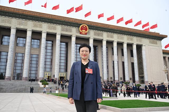 全國人大代表、上汽集團零束科技黨委副書記劉懿艷：建議加大中國智能電動汽車技術(shù)出海專利保護力度
