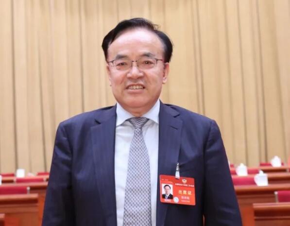 全國政協(xié)常委張來斌：系統(tǒng)思維引領(lǐng)能源轉(zhuǎn)型與安全，確?！半p碳”目標順利實現(xiàn)
