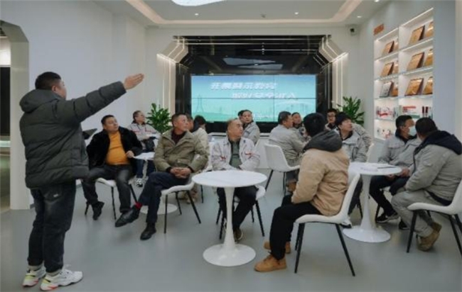 怡能集團(tuán)以沉浸式安全教育，為電力施工準(zhǔn)入賦能