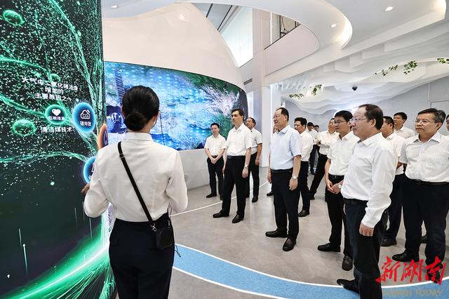 湖南省委副書記、省長(zhǎng)毛偉明調(diào)研新型電力系統(tǒng)建設(shè)情況
