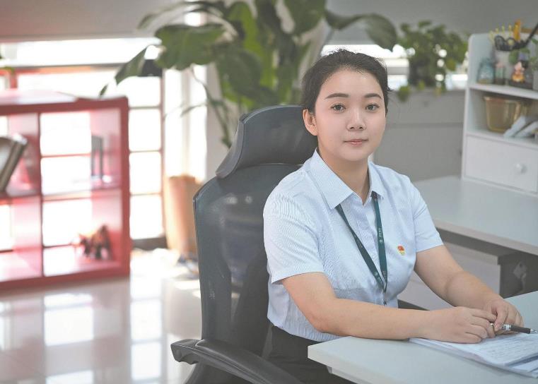 王靜萍：帶好新型專業(yè)班組，當好能效服務先鋒
