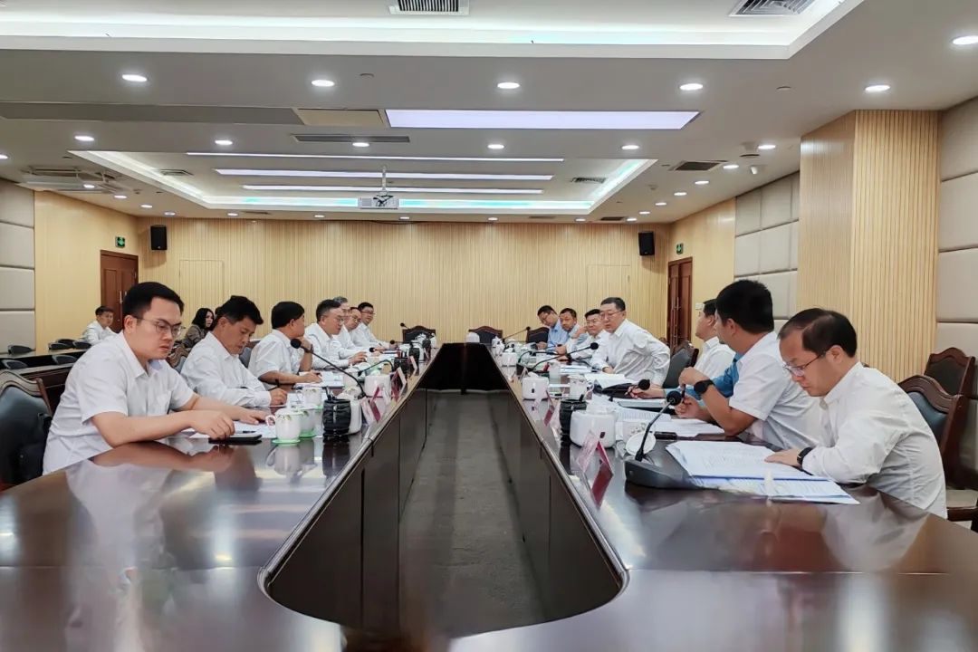 國家能源集團廣西公司黨委書記、董事長李富軍拜會柳州市委副書記、市長張壯